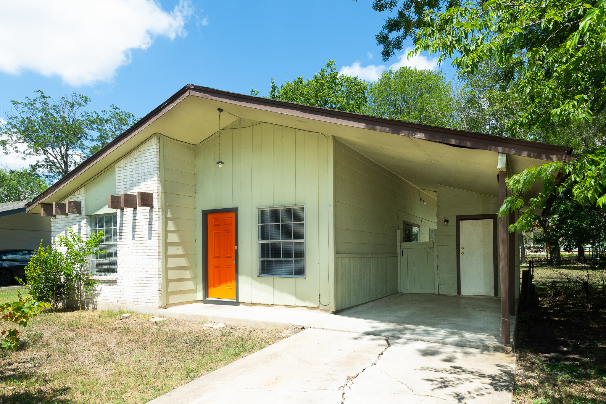 5900 Glen Meadow Dr.