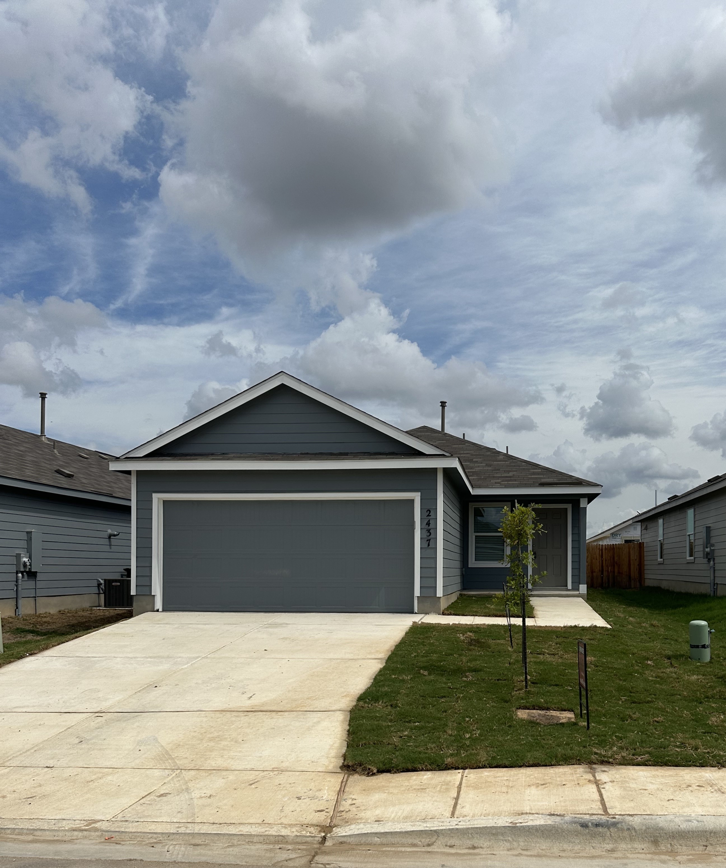 2439 Lost Creek Rd.