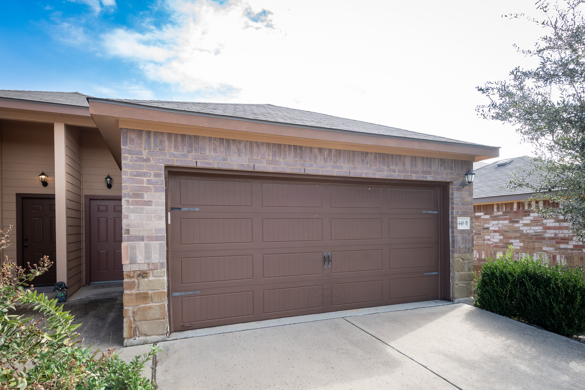 448 Jack Rabbit Lane - b