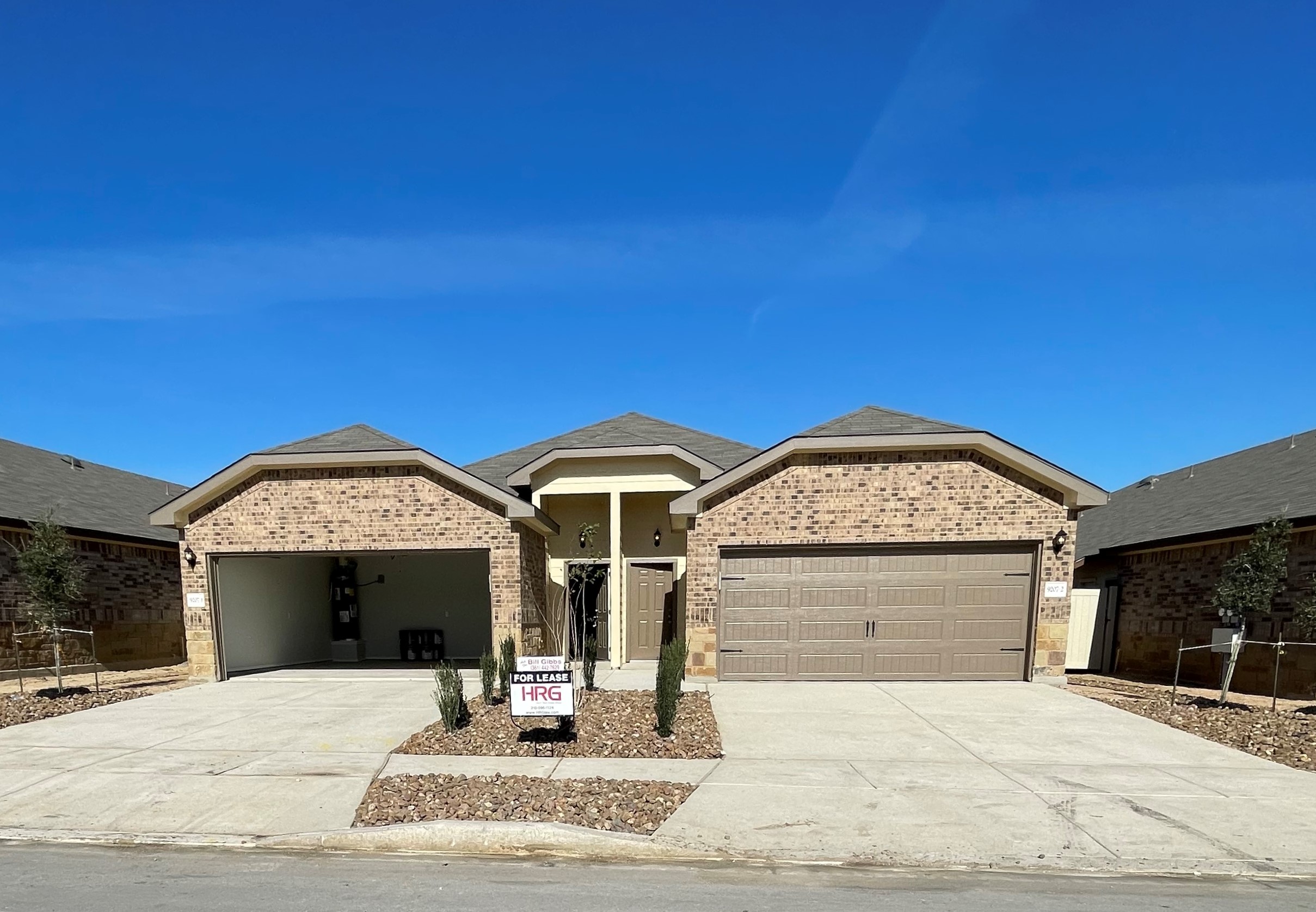 9207 Canyon Bend - 1