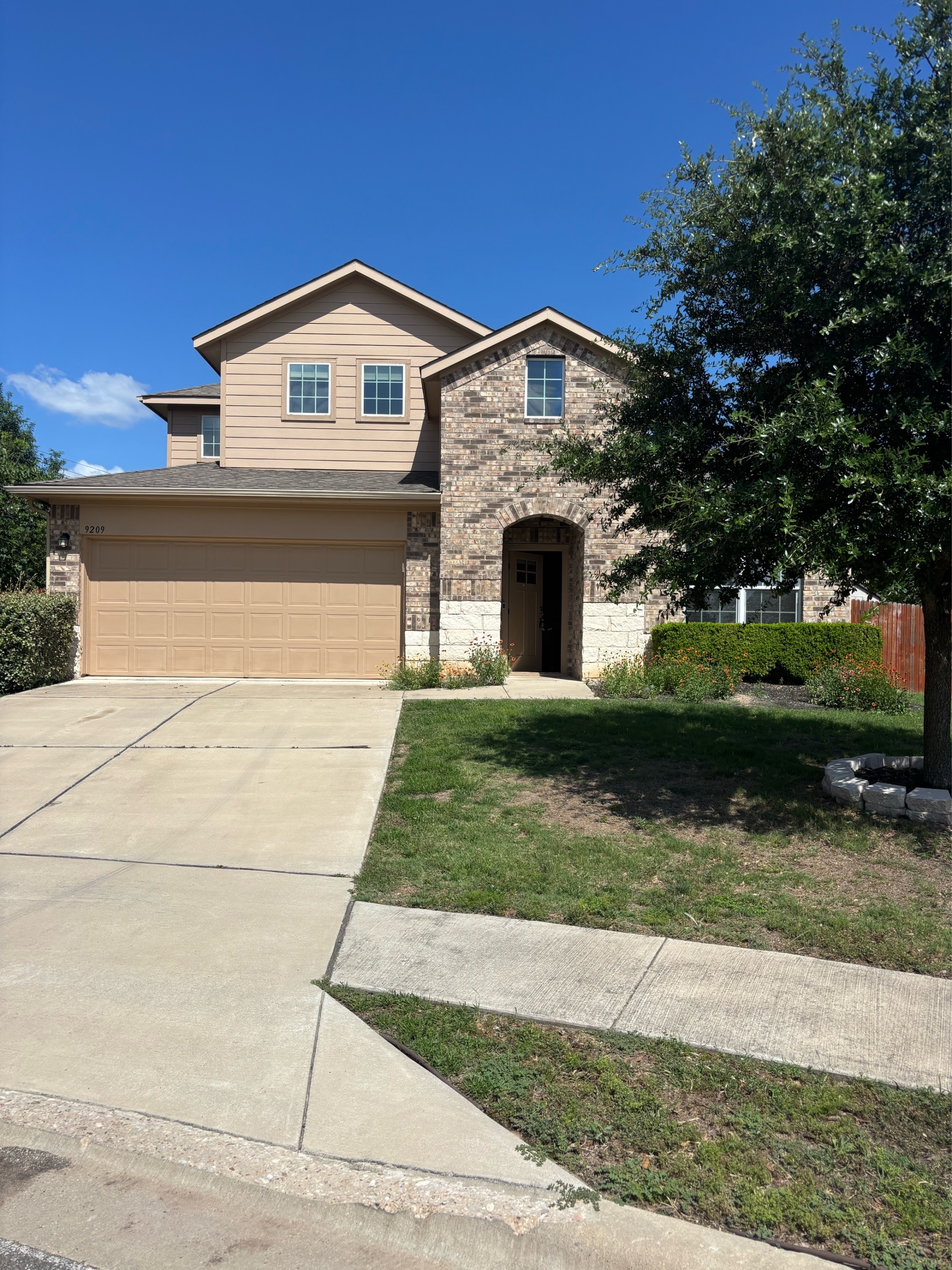 9209 Sawyer Fay Lane