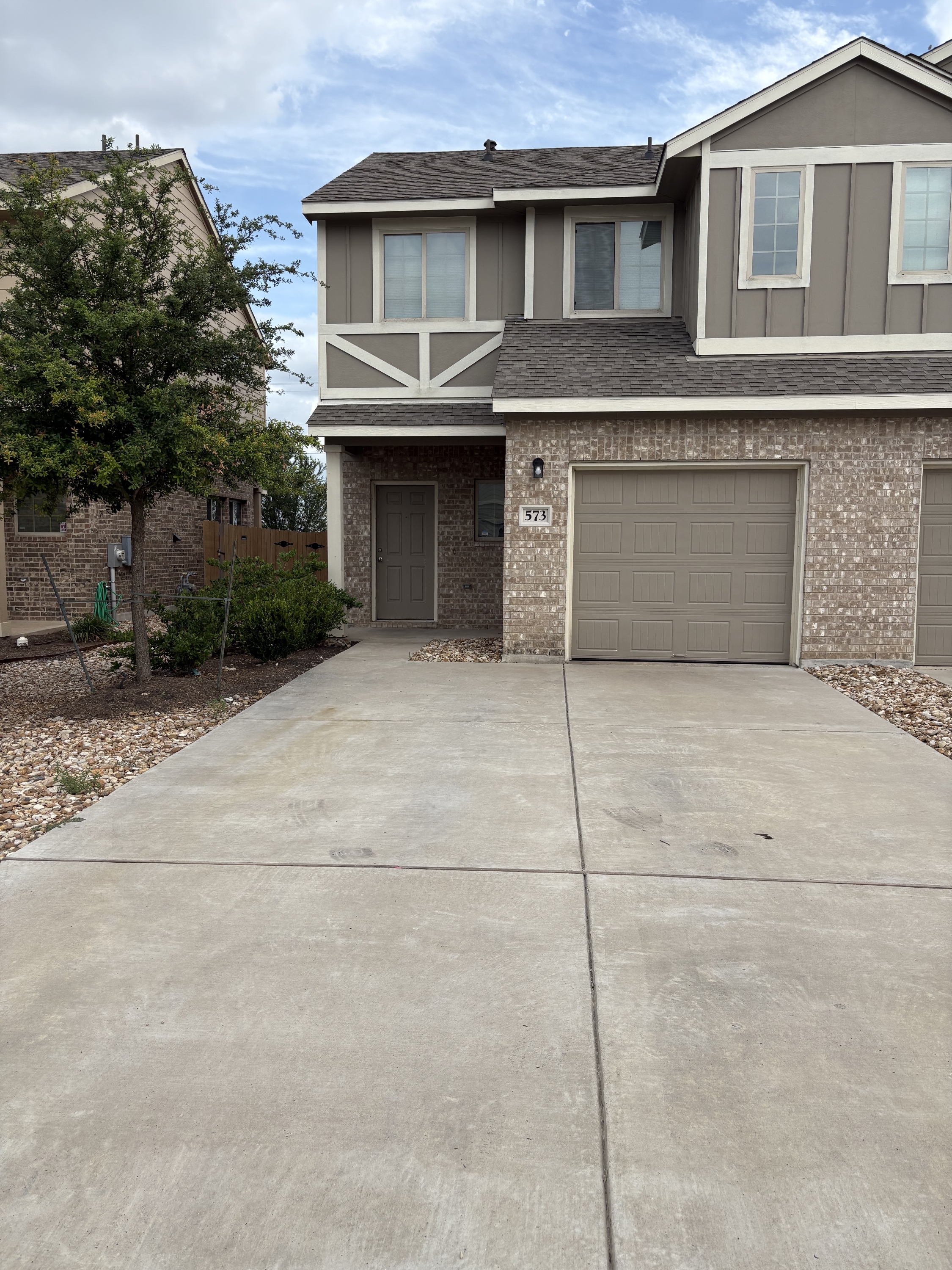 573 White Steppe Way